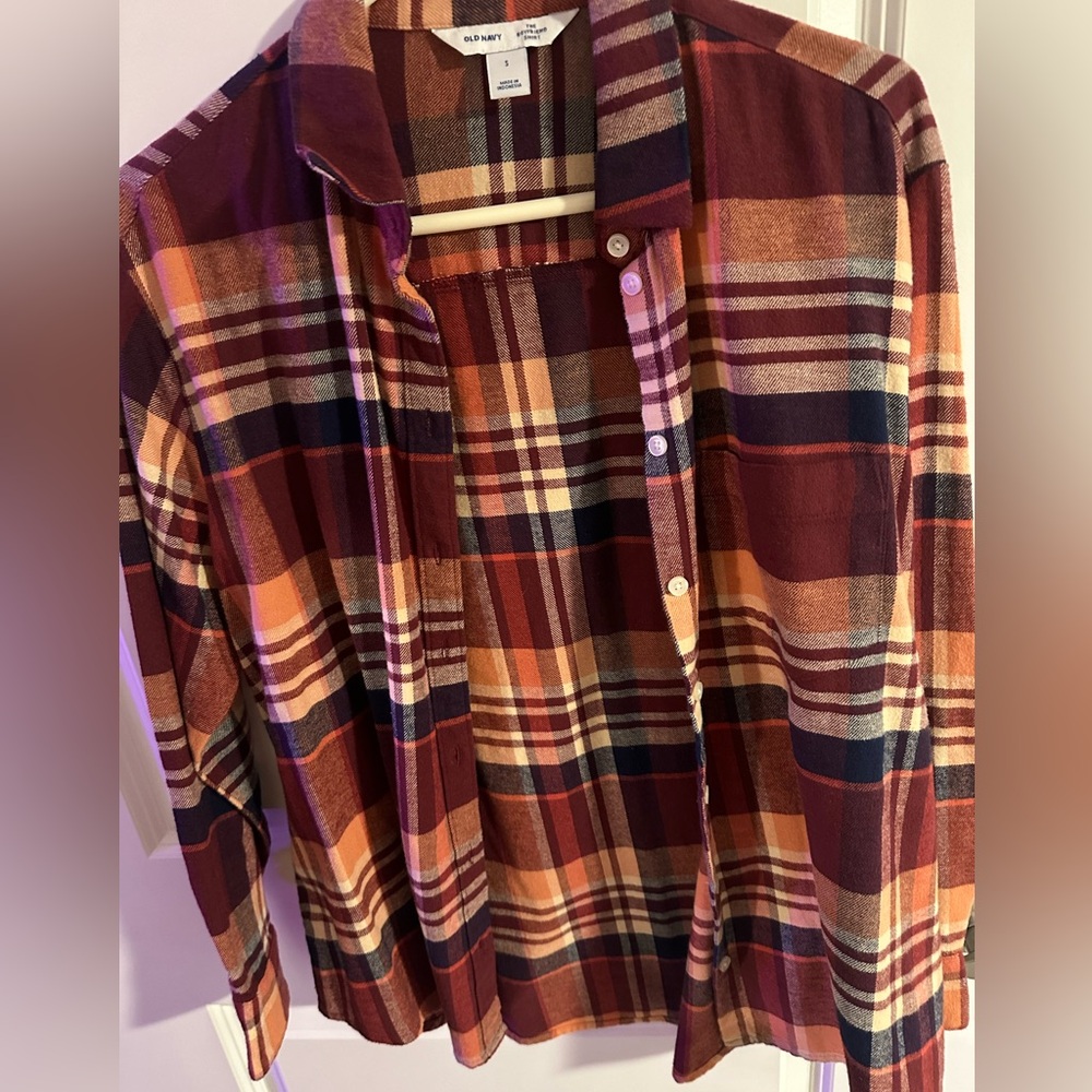 Women’s Old Navy Boyfriend Flannel, Size Small